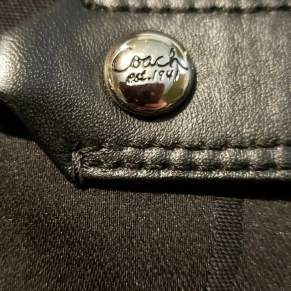 Coach No. K1173-F18862 Signature Black Canvas/Leather